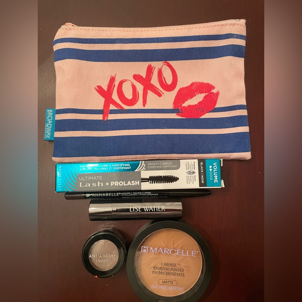 NWT Makeup Set: Bronzer and Annabelle Eye Makeup Set